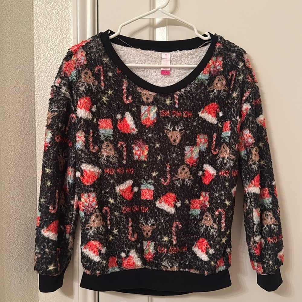 Christmas sweater size medium